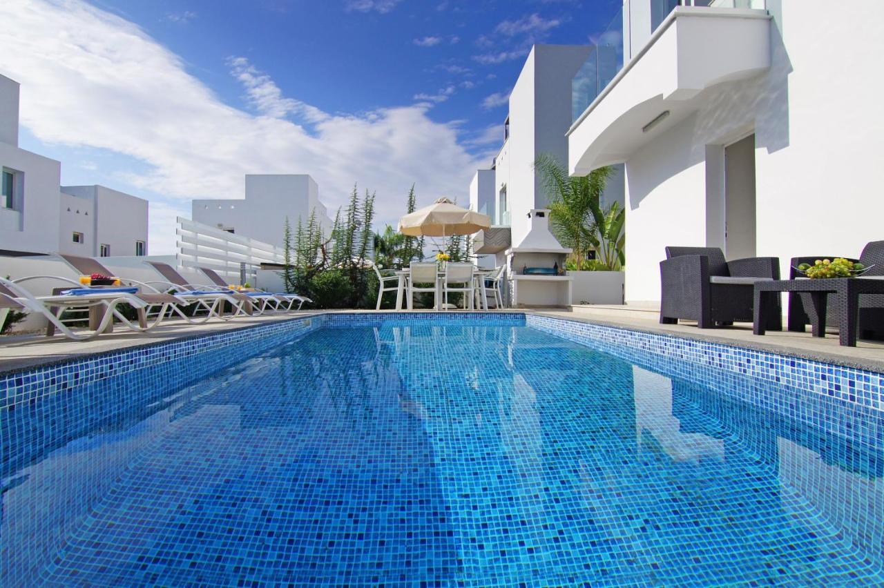 Villa Amarilia - Nissi Beach Area Айя-Напа Экстерьер фото